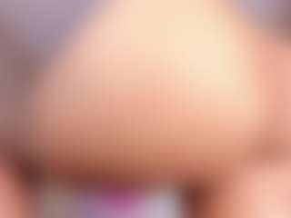 Live cam show with Pame - Athletic Ebony on livesuperchat.net