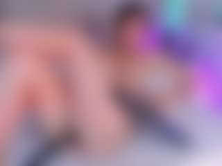 SaraaAlvarexz's Live Sex Cam Show