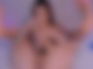 Live cam show with SaraaAlvarexz - Average on Camsoda