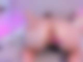 Live cam show with SaraaAlvarexz - Drinking on TastyBlacksLive