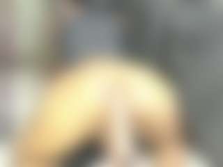 Live cam show with HetairaLexx - Submissive on CamwithHer