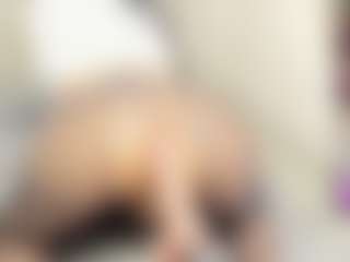 Live cam show with HetairaLexx - Korean on camgirlchat.live
