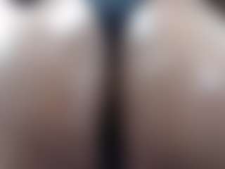 Live cam show with Velvet - Mature on Camsoda