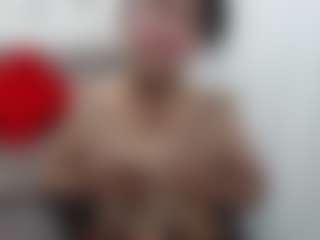 Live cam show with Velvet - Mature on crypto-cams
