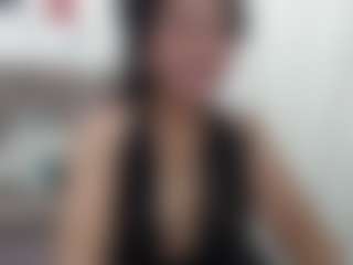 Live cam show with Velvet - Athletic on studioflirtlive.com