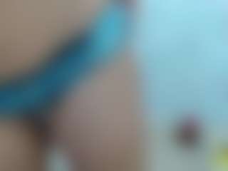 Live cam show with Velvet - Sport on Camsoda