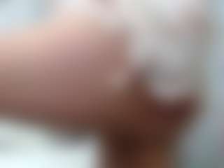 Live cam show with Velvet - Small Tits Mature on xxxlivecams.org