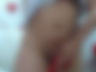Live cam show with Velvet - Big Tits Small Tits on Gym Cam Girls