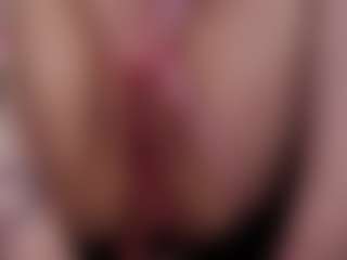 Ambielicious MILF webcam performer live streaming