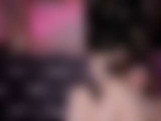 Ambielicious MILF webcam performer live streaming