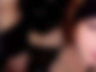 Ambielicious MILF webcam performer live streaming