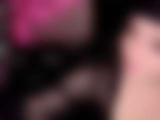 Live cam show with Ambielicious - Squirt MILF on Gym Cam Girls