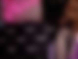 Live cam show with Ambielicious - Sexwebcam MILF on Uber Horny