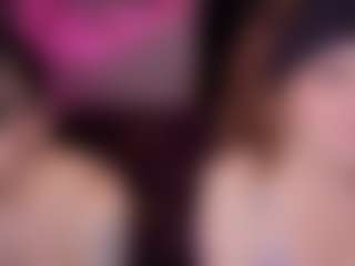 Live cam show with Ambielicious - Spy MILF on liverealitysex.com