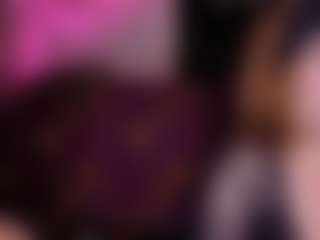 Live cam show with Ambielicious - Big Tits MILF on CamSextacy