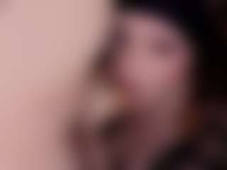 Live cam show with Ambielicious - Drinking on xblisslive.com