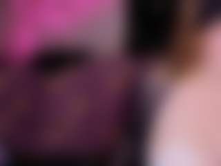 Live cam show with Ambielicious - Anal MILF on CamClone