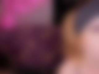 Live cam show with Ambielicious - Cum on TeamSkeetLive