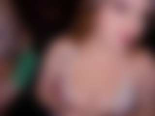 Live cam show with Ambielicious - Young Adult on CamSodaAdn