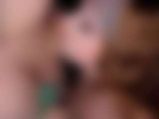 Live cam show with Ambielicious - Squirt MILF on Latina Girls
