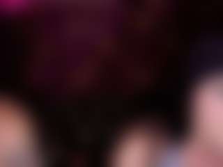 Spettacolo in cam dal vivo con Ambielicious - Deepthroat su Camsoda