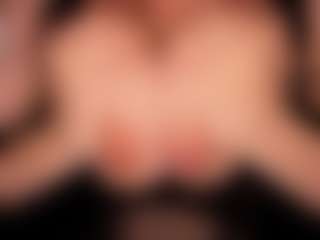 Ambielicious's Live Sex Cam Show