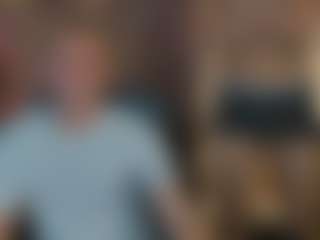 astren-villo's Live Sex Cam Show