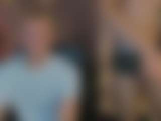 astren-villo's Live Sex Cam Show