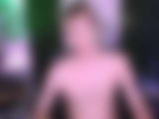 astren-villo's Live Sex Cam Show