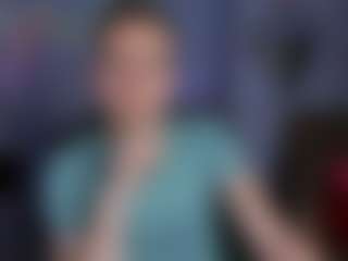 astren-villo's Live Sex Cam Show