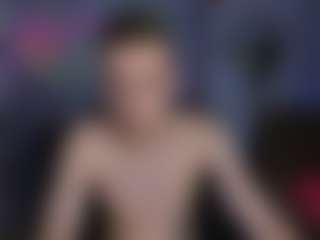 astren-villo's Live Sex Cam Show