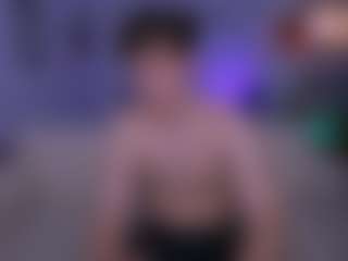 astren-villo's Live Sex Cam Show