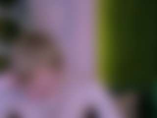 astren-villo's Live Sex Cam Show