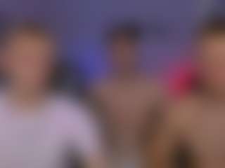 astren-villo's Live Sex Cam Show