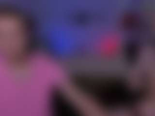 Live cam show with astren-villo - Brown Eyes on Cam Slut