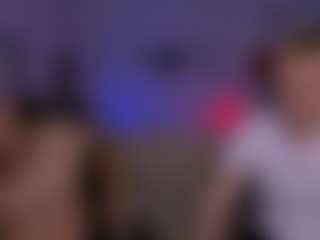 astren-villo's Live Sex Cam Show