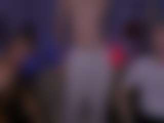 astren-villo's Live Sex Cam Show