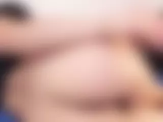 Elenna-salvatoree's Live Sex Cam Show