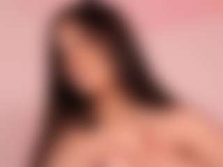 Elenna-salvatoree's Live Sex Cam Show