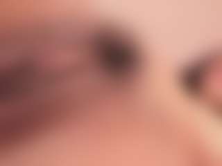 Elenna-salvatoree's Live Sex Cam Show