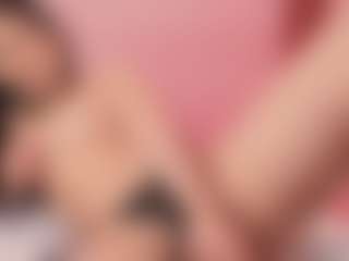 Elenna-salvatoree's Live Sex Cam Show