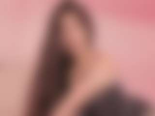 Elenna-salvatoree's Live Sex Cam Show