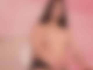 Elenna-salvatoree's Live Sex Cam Show