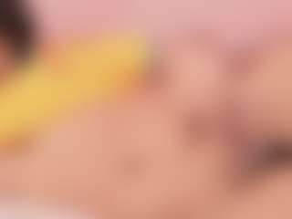 Elenna-salvatoree's Live Sex Cam Show