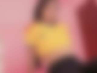 Elenna-salvatoree's Live Sex Cam Show
