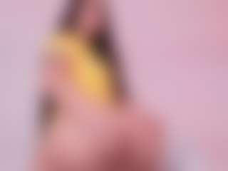 Live cam show with Elenna-salvatoree - Nipple Piercings on Mixed Magazine Live