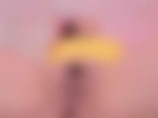 Elenna-salvatoree's Live Sex Cam Show