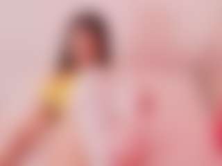 Live cam show with Elenna-salvatoree - Colombia on Streamer API