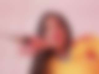 Elenna-salvatoree's Live Sex Cam Show