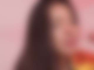 Elenna-salvatoree's Live Sex Cam Show